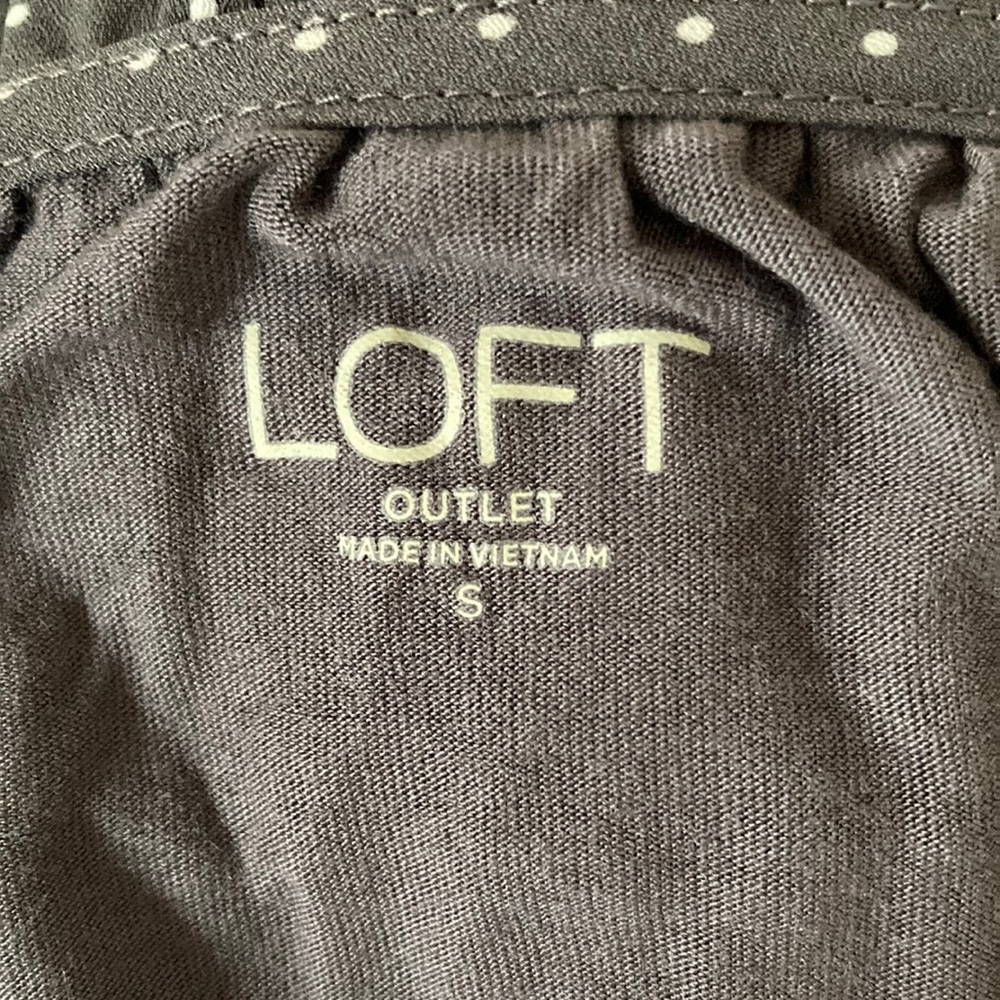 Gray Loft Polka Dot Top - Picture 5 of 6